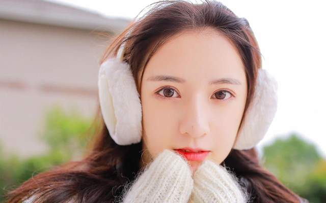 草莓视频热门内容1